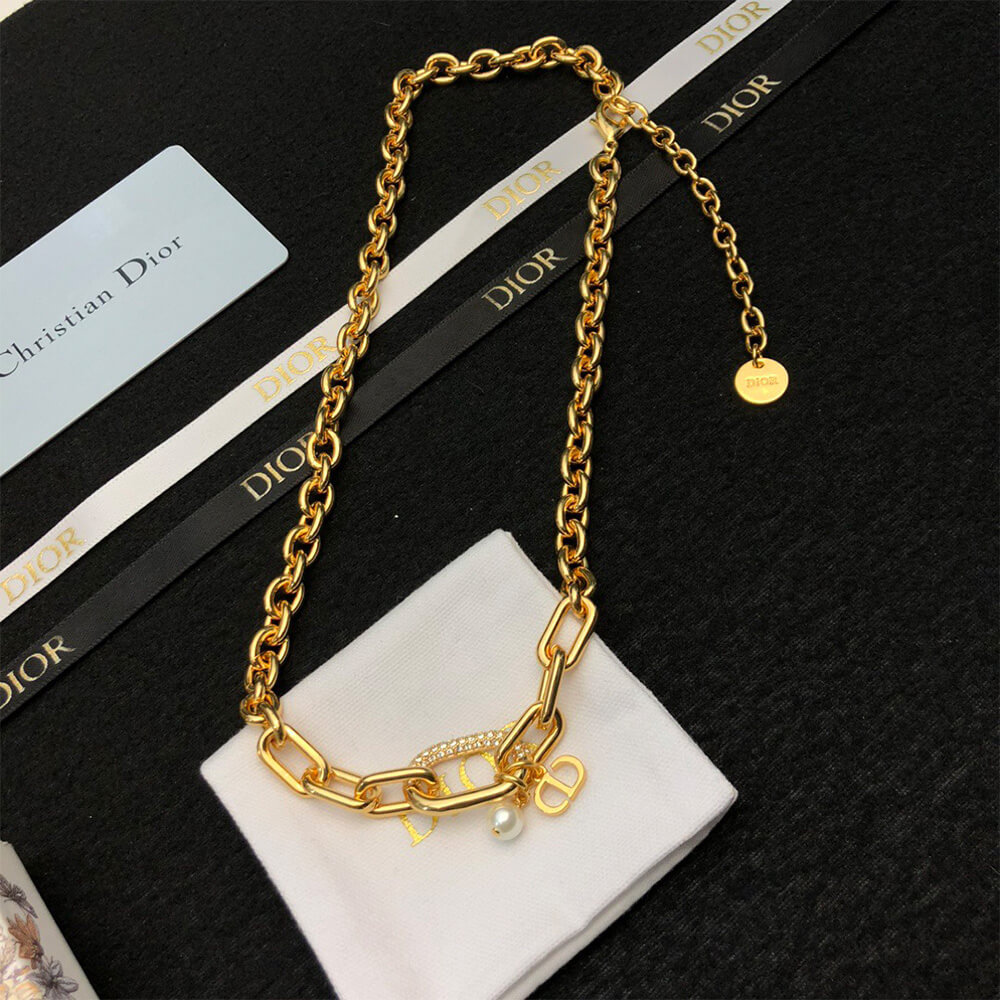 D10r NECKLACE