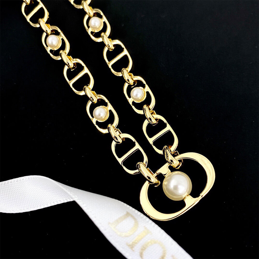 D10r NECKLACE
