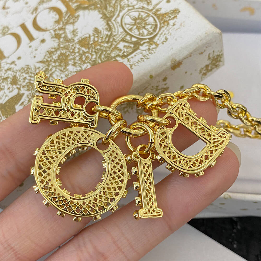D10r NECKLACE