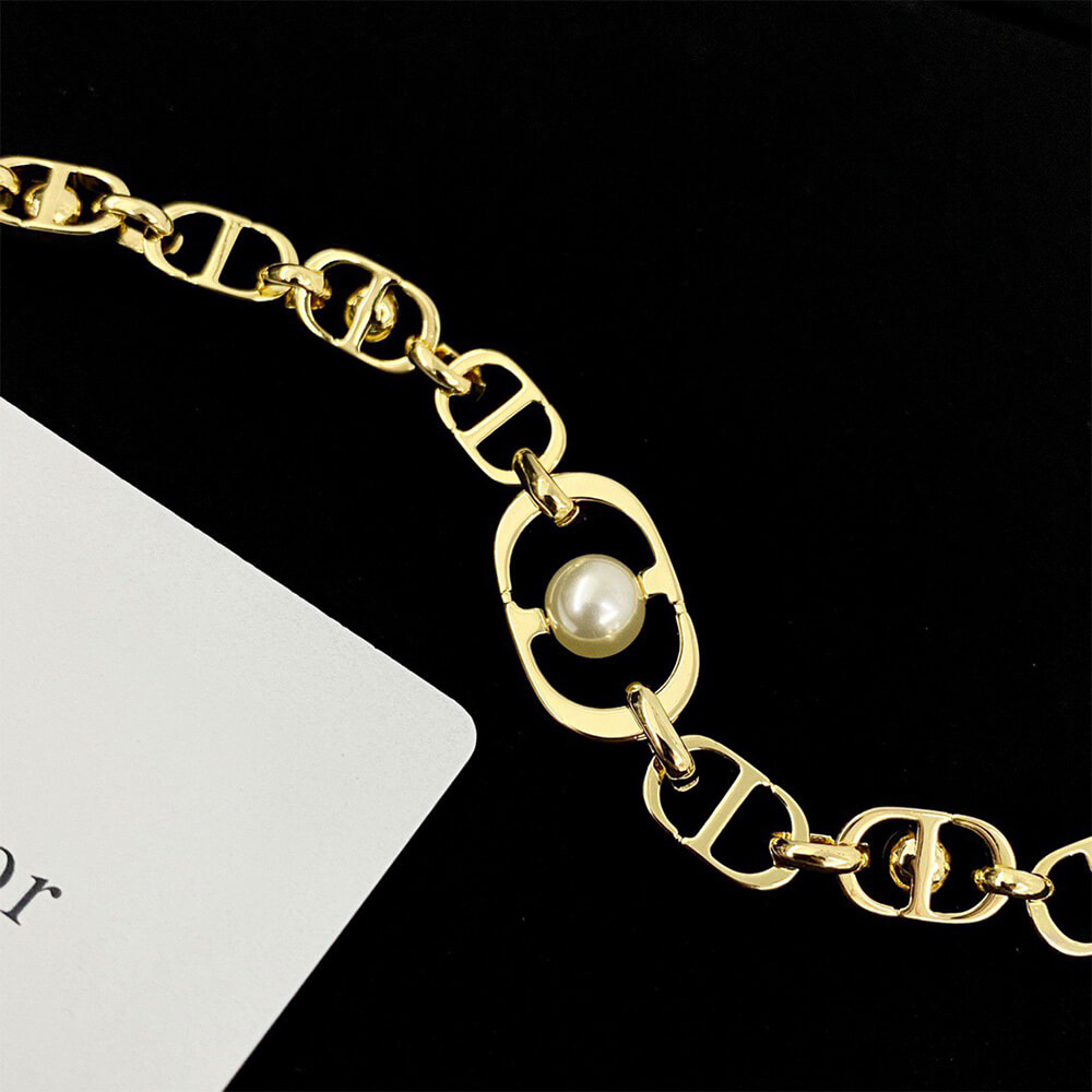 D10r NECKLACE