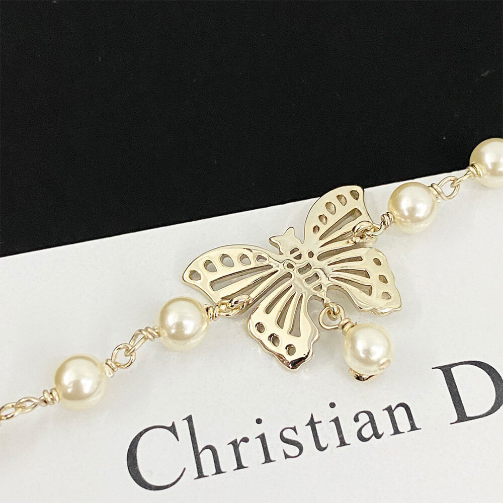 D10r PEARL NECKLACE