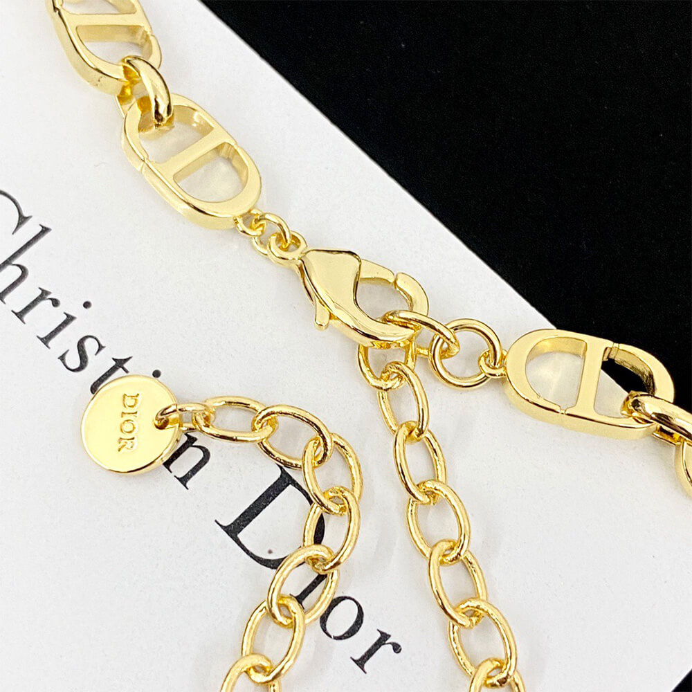 D10r NECKLACE