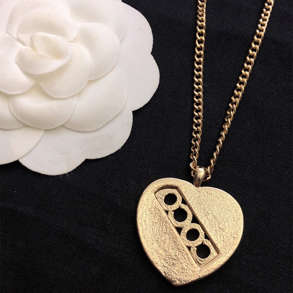 Ch**el NECKLACE