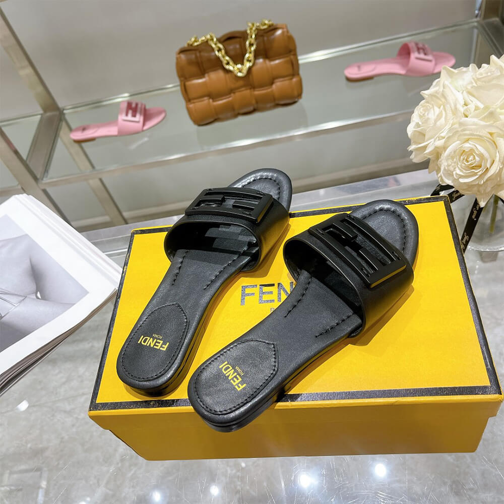 F**di Baguette Slides