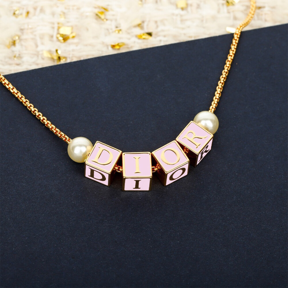 D10r Necklace