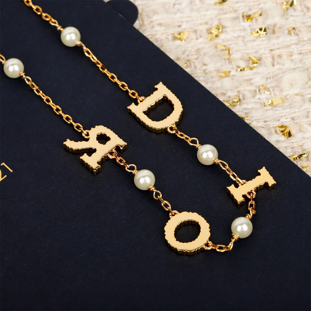 D10r Necklace