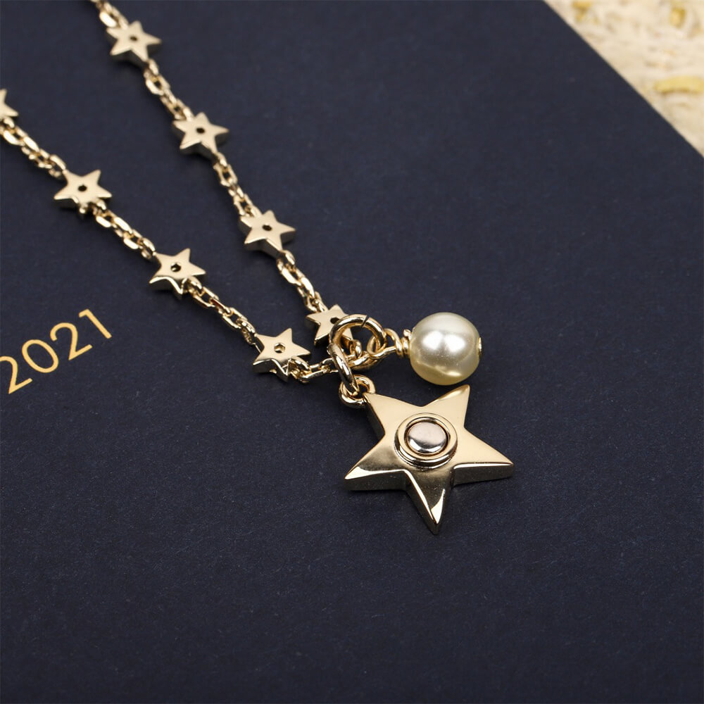 D10r Necklace