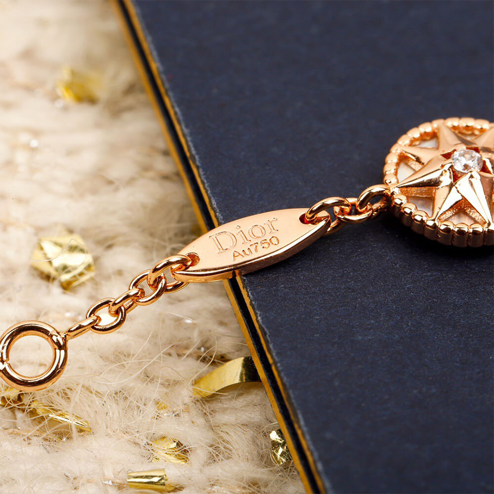 D10r Necklace