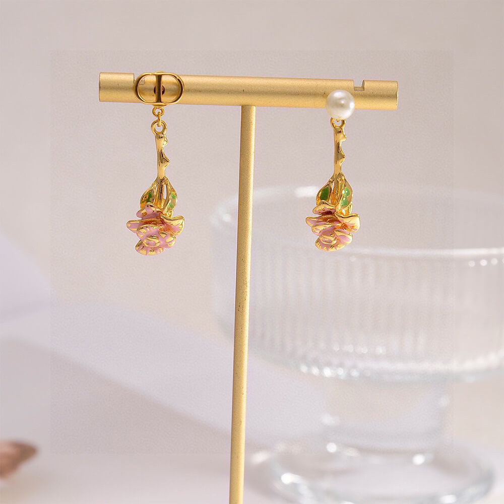 D10r EARRINGS