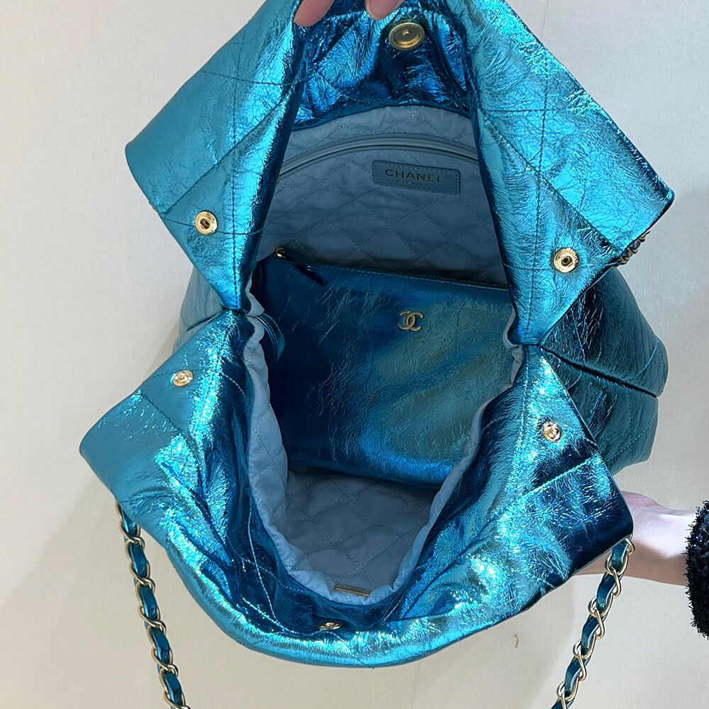 Ch**el 22 SMALL HANDBAG(high-end grade)