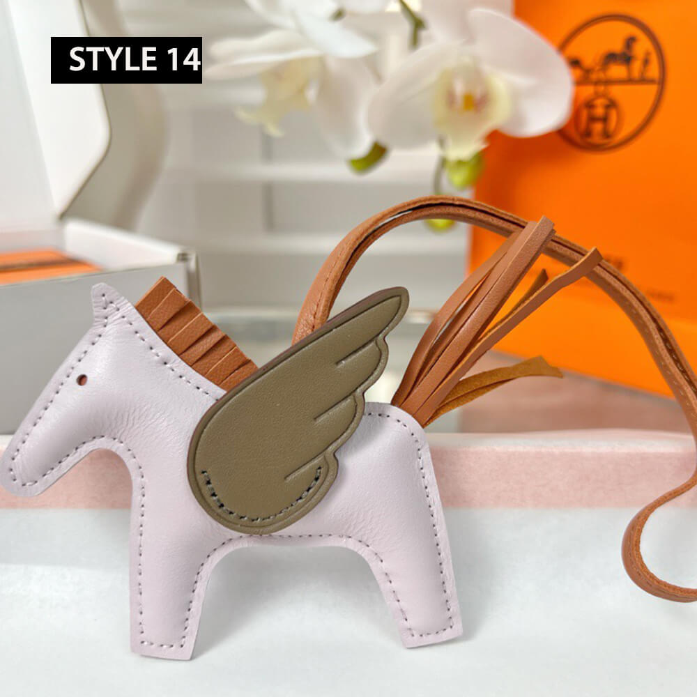H**me5 Rodeo PM Charm
