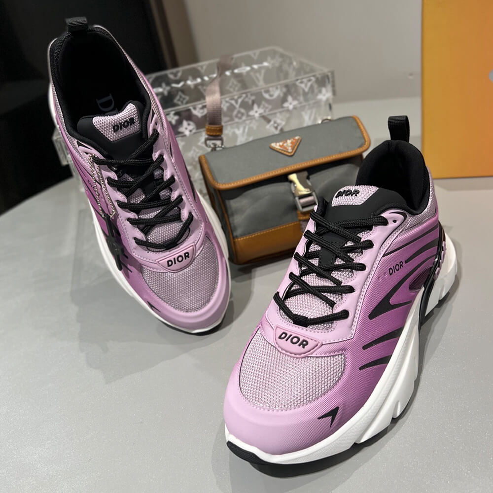 D10r  B44 Blade Sneaker
