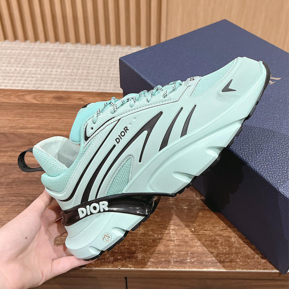 D10r  B44 Blade Sneaker