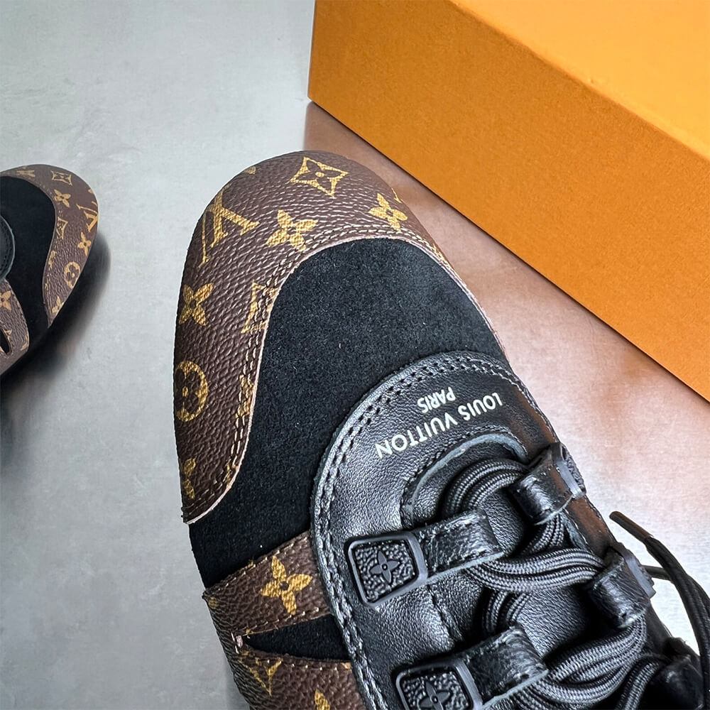 LV Sneakerina