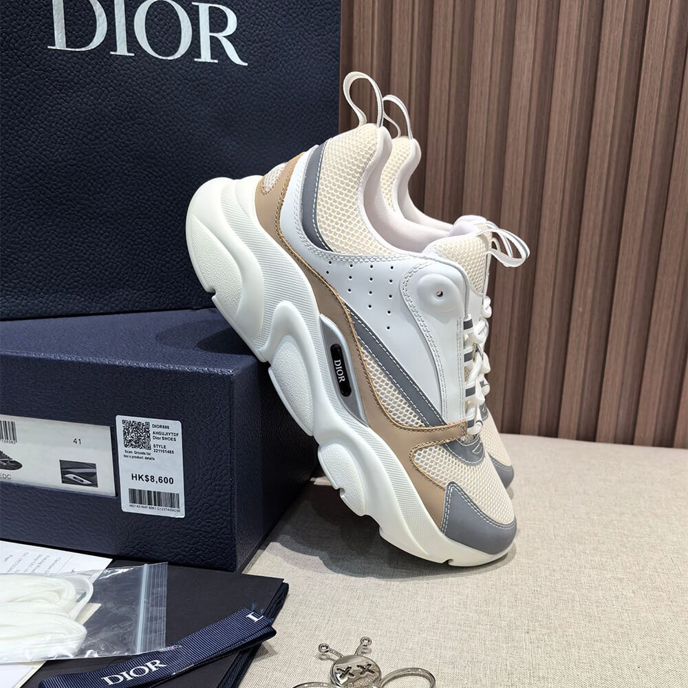 D10r B22 Sneaker