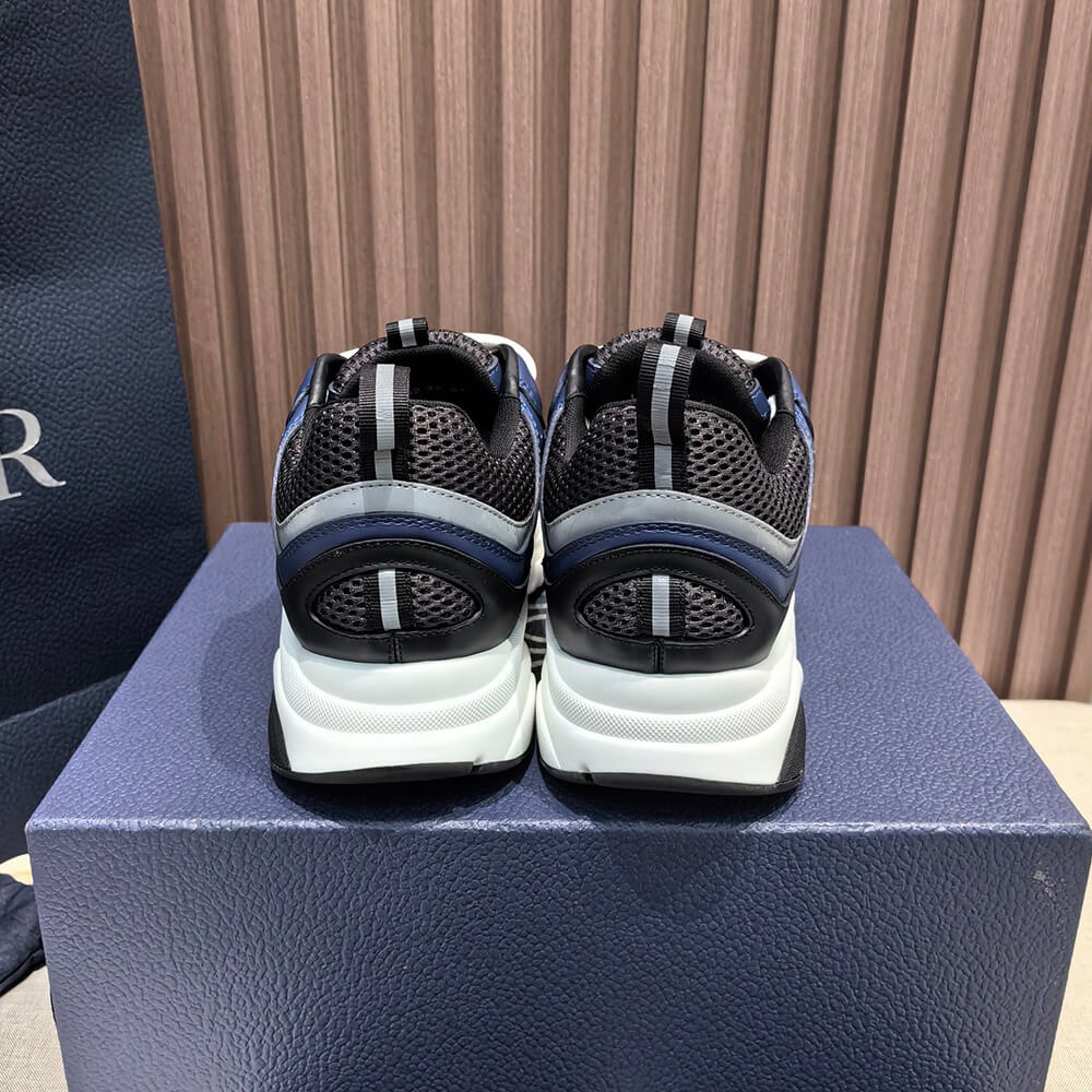 D10r B22 Sneaker