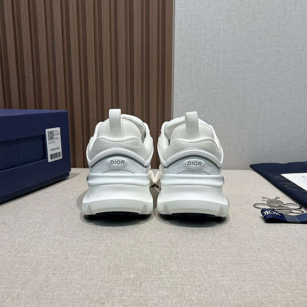 D10r  B44 Blade Sneaker