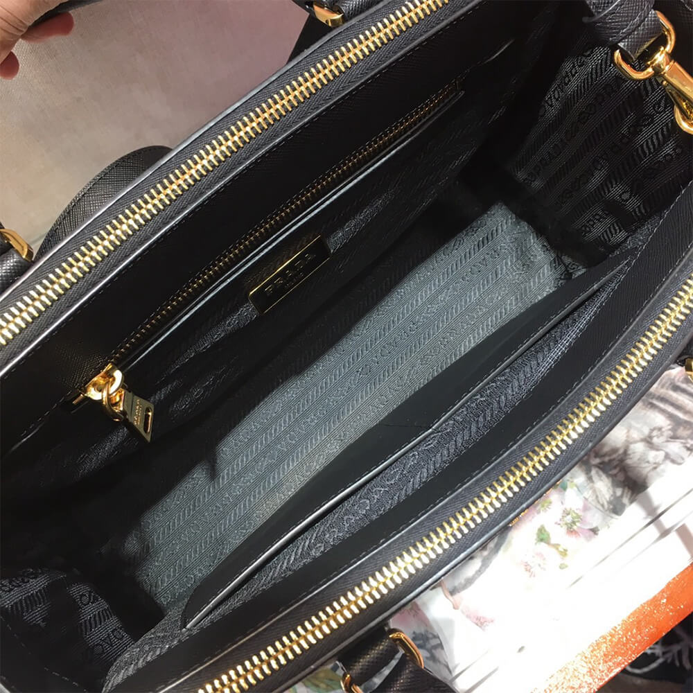 Pra*a Medium Pra*a Galleria Saffiano leather bag(HIGH-END GRADE)