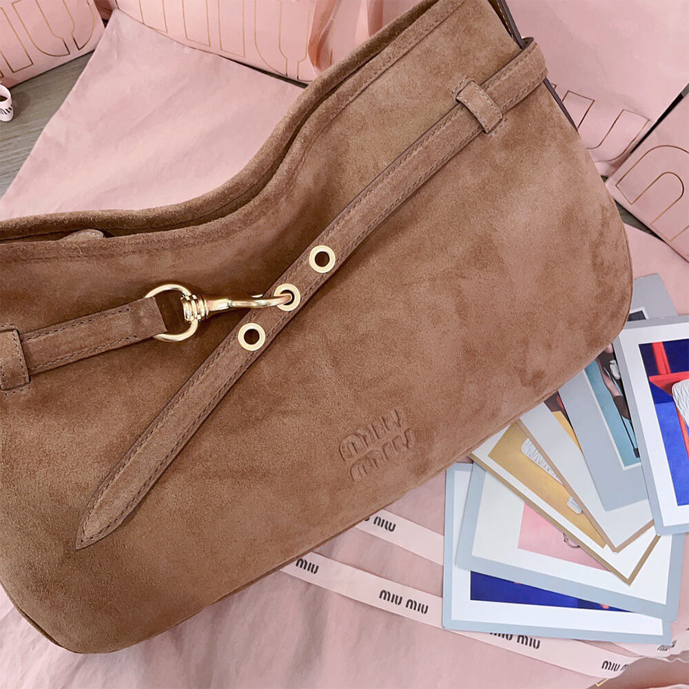 M1um1u Medium Aventure suede bag(HIGH-END GRADE)