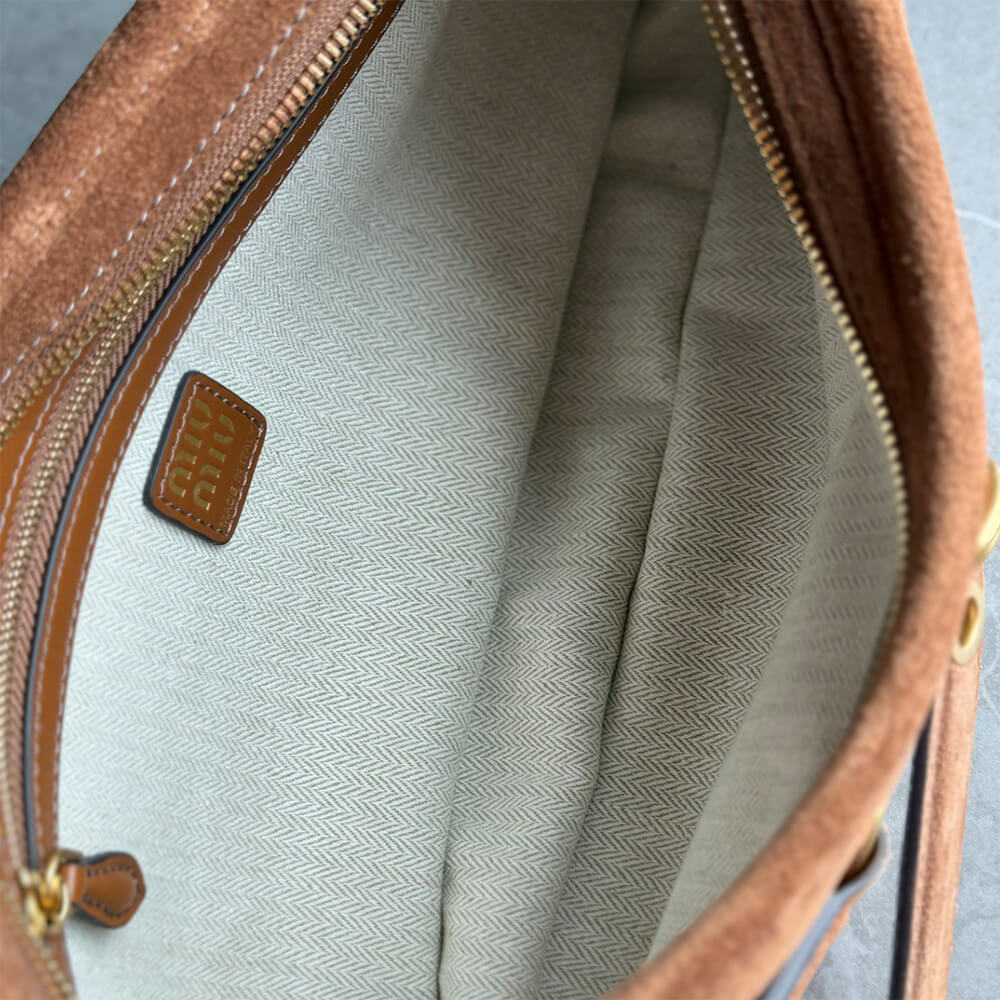 M1um1u Regular Aventure suede bag(HIGH-END GRADE)