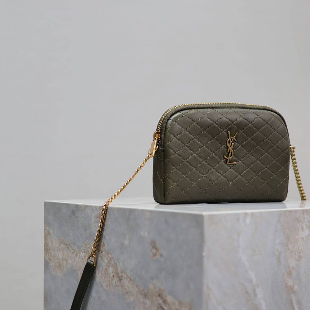 Y51 Gaby zipped pouch in quilted lambskin