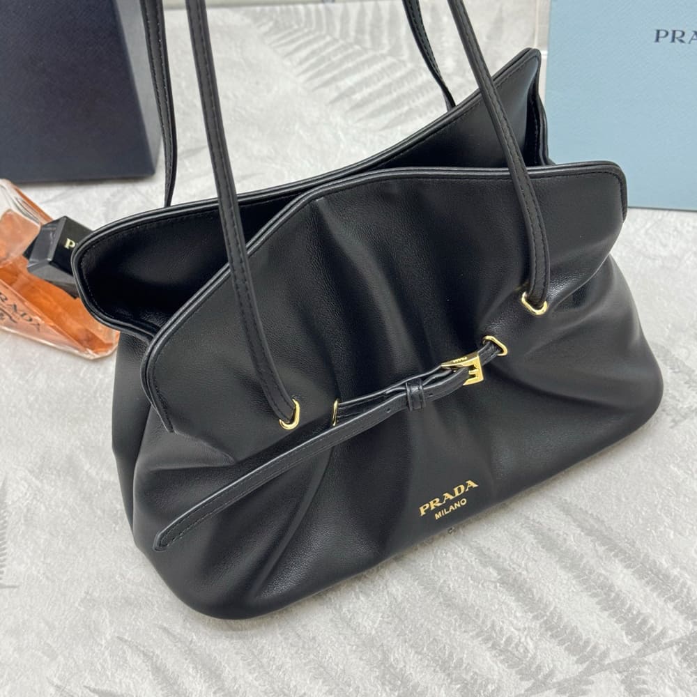 Pra*a Dada small nappa leather bag