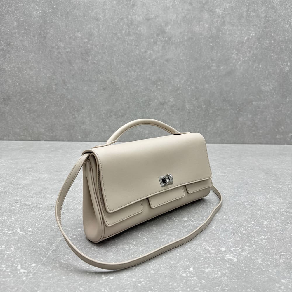Ba1en*iaga Women’s Bel Air Clutch On Strap Small(HIGH-END GRADE)