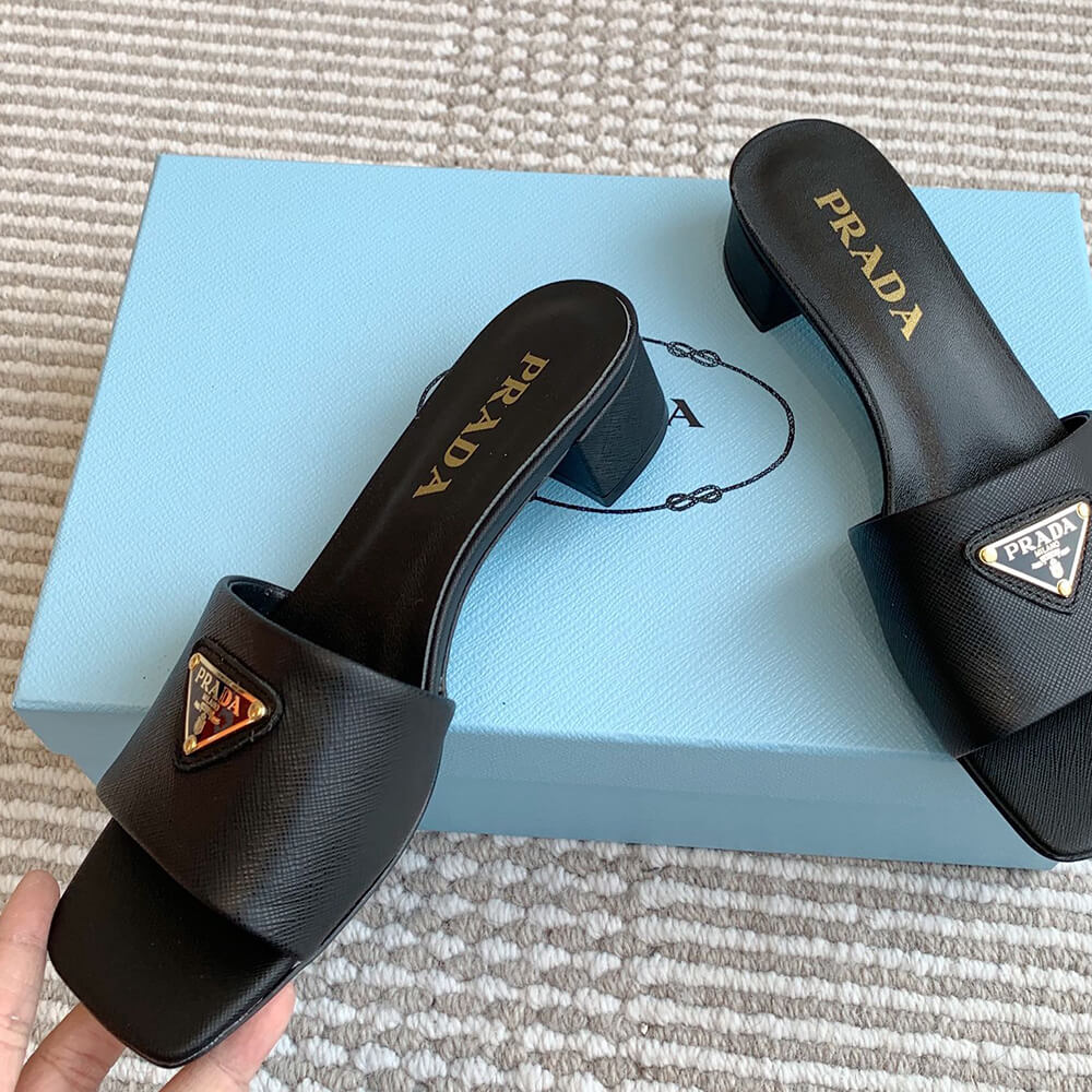 Pra*a Saffiano patent leather sandals