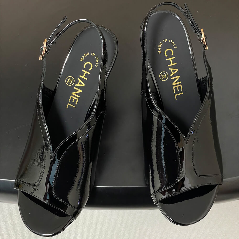 Ch**el Sandals