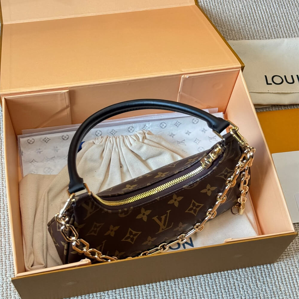 LV Catchy PM