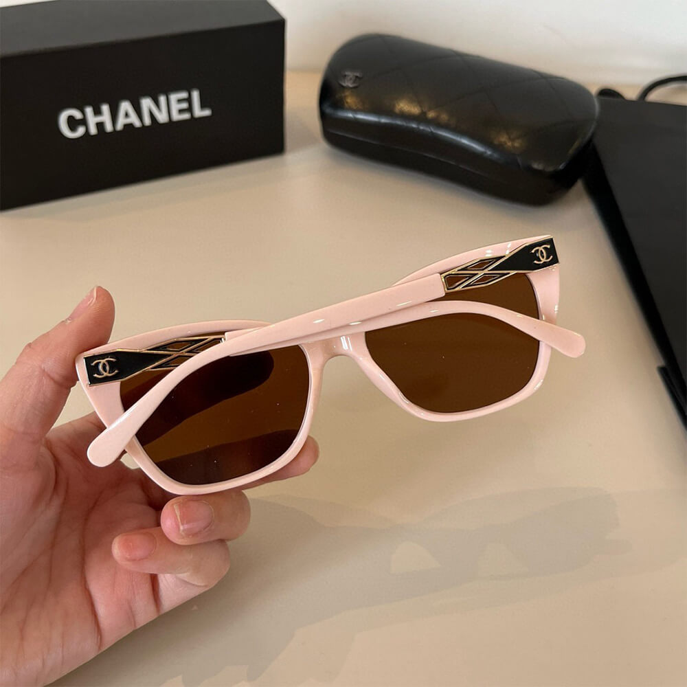 Ch**el SUNGLASSES