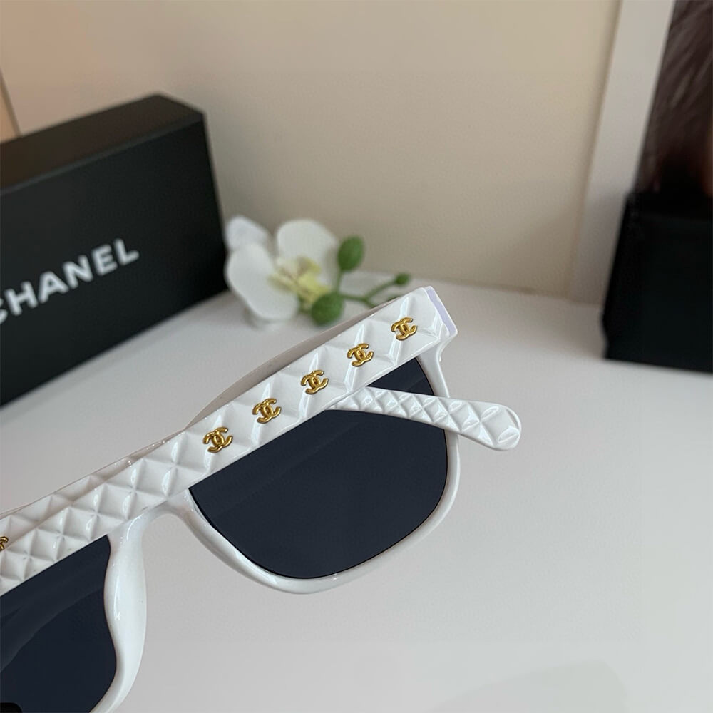 Ch**el SUNGLASSES