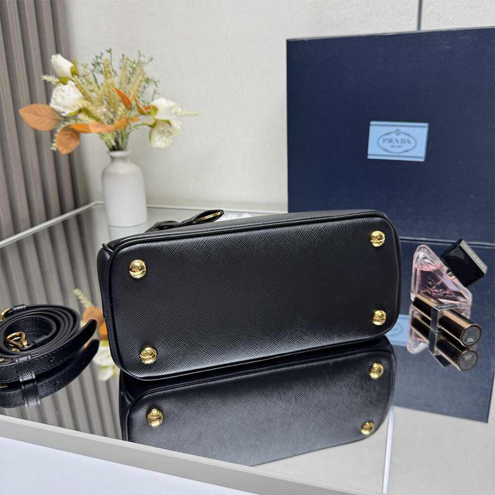 Pra*a Small Pra*a Galleria Saffiano leather bag(HIGH-END GRADE)