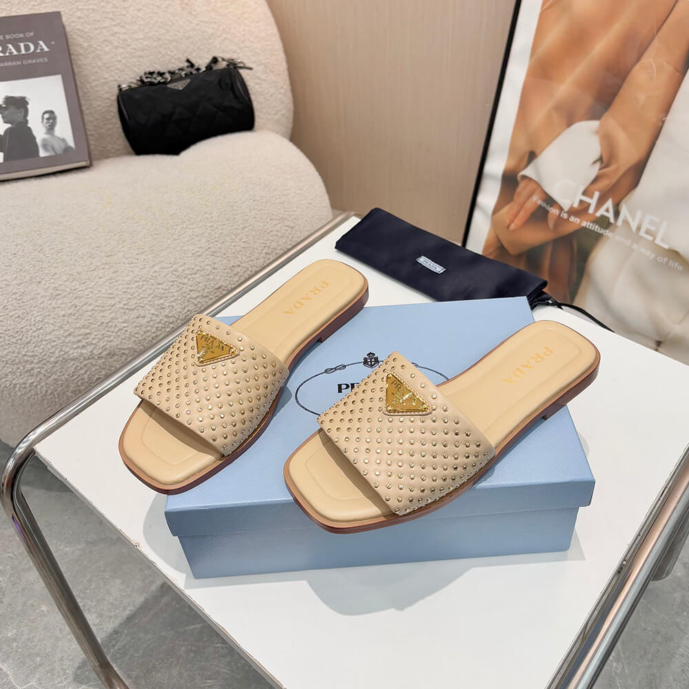 Pra*a Nappa leather slides with studs