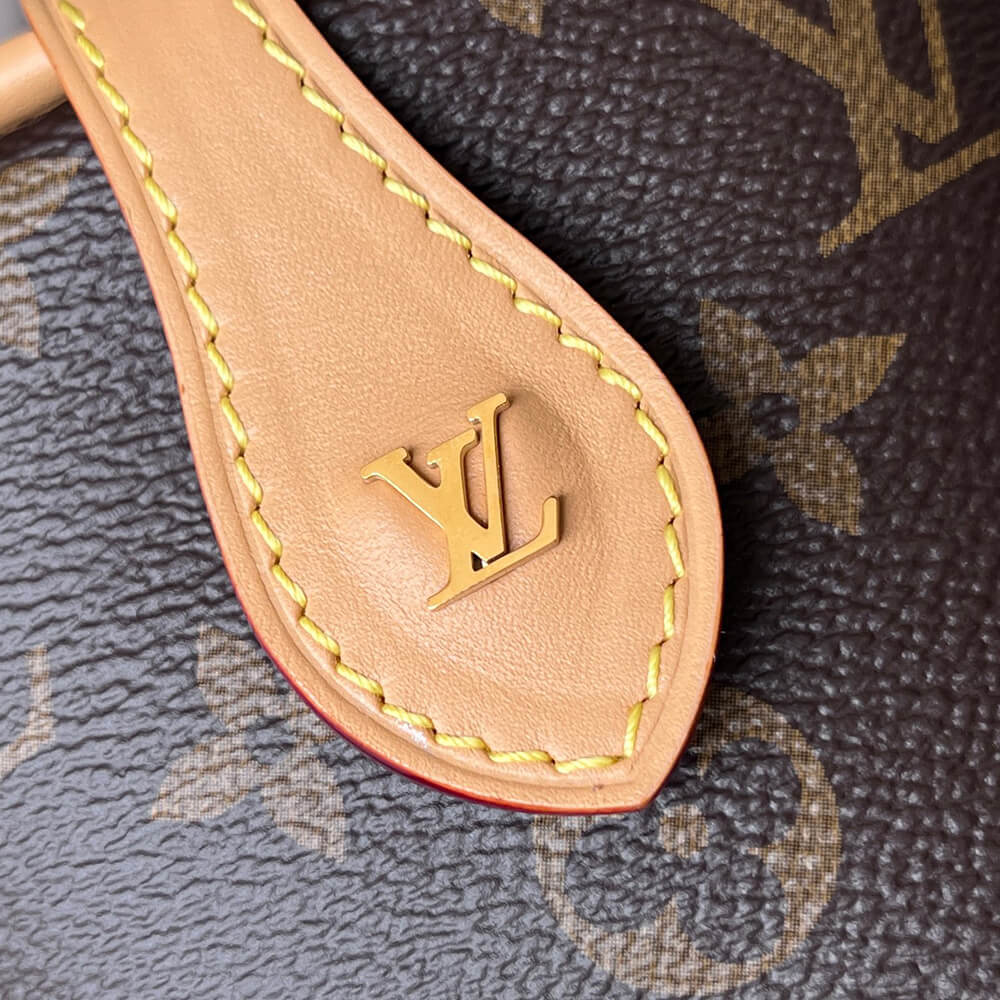 LV Fold Me Pouch