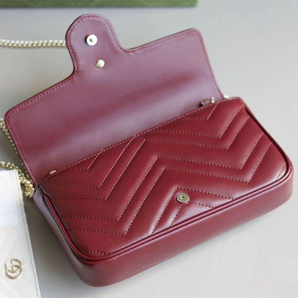 GG Marmont small shoulder bag