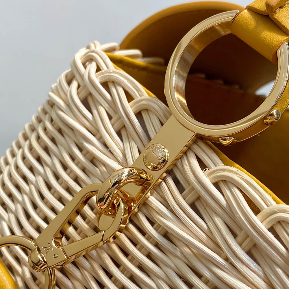LV Capucines BB(HIGH-END GRADE)