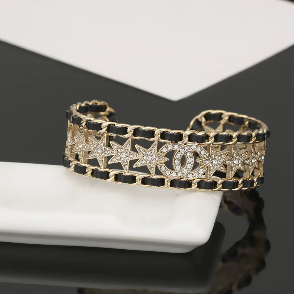 Ch**el bracelet