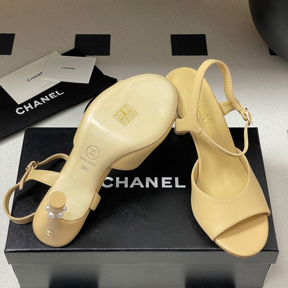 Ch**el Sandals