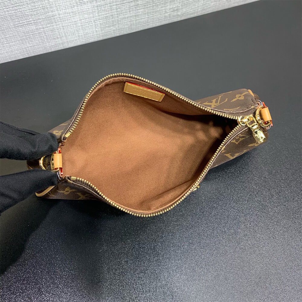 LV Pochette Eva