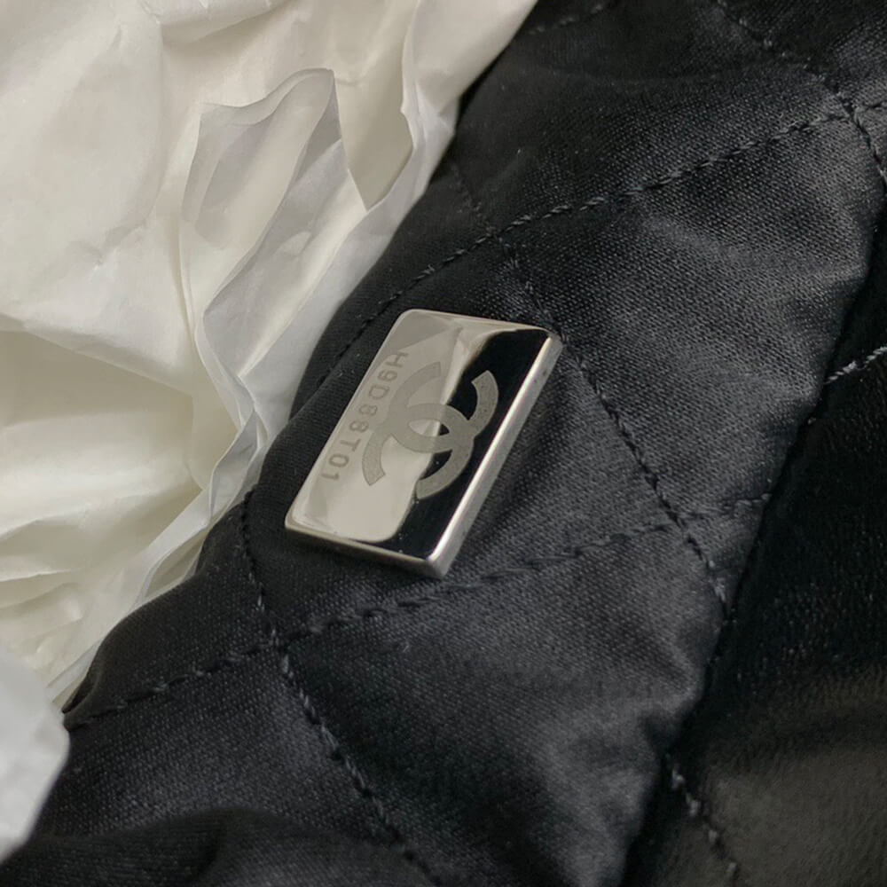 Ch**el 22 MINI HANDBAG(High-end Grade)