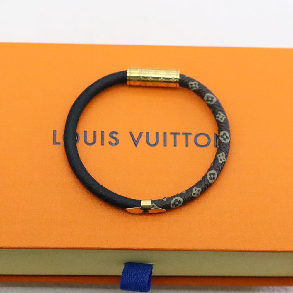 LV bracelet