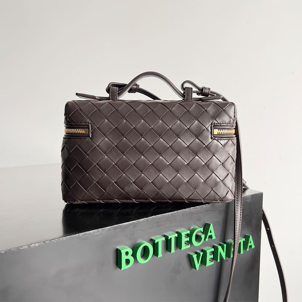 B0tt*ga Ven*ta Bang Bang Vanity Case(high-end grade)