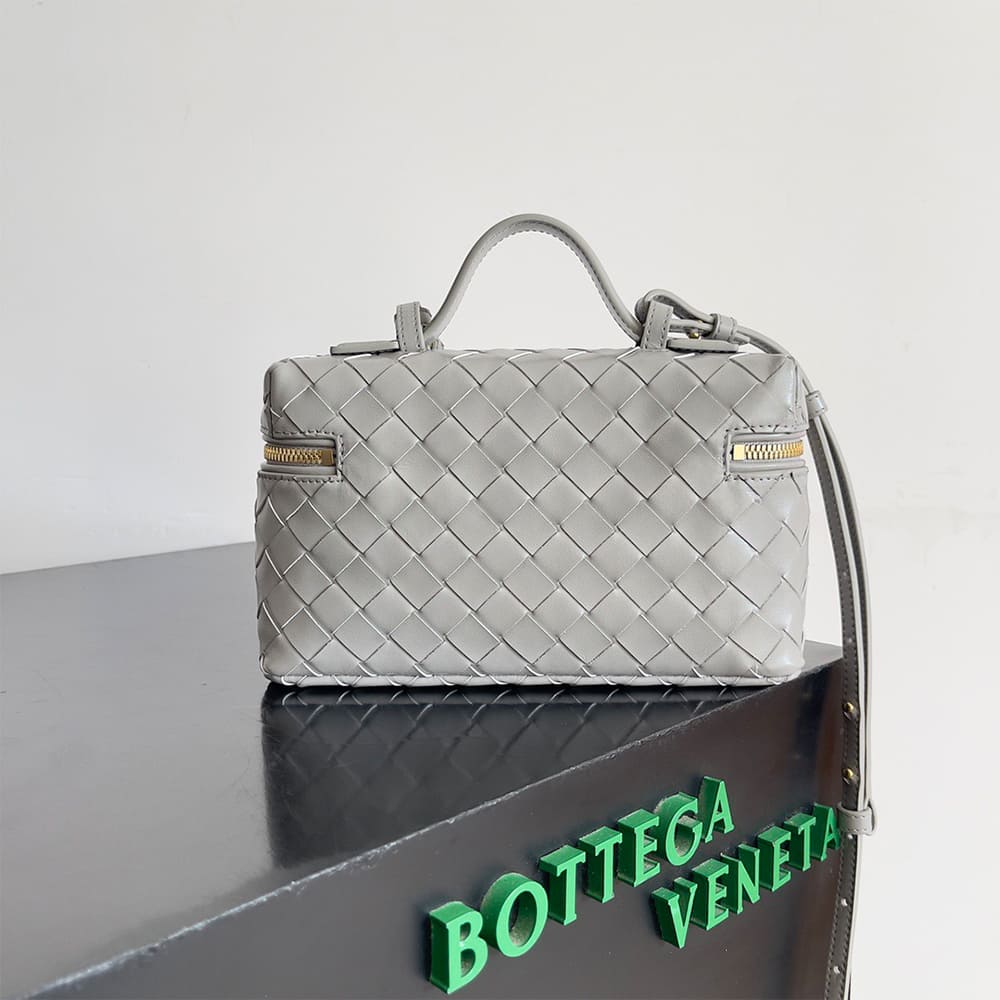 B0tt*ga Ven*ta Bang Bang Vanity Case(high-end grade)