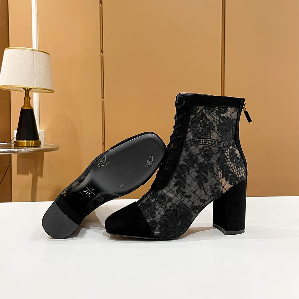 D10r Naughtily-D Heeled Ankle Boot