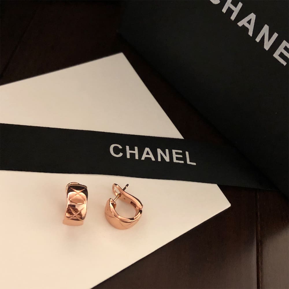 Ch**el COCO CRUSH EARRINGS