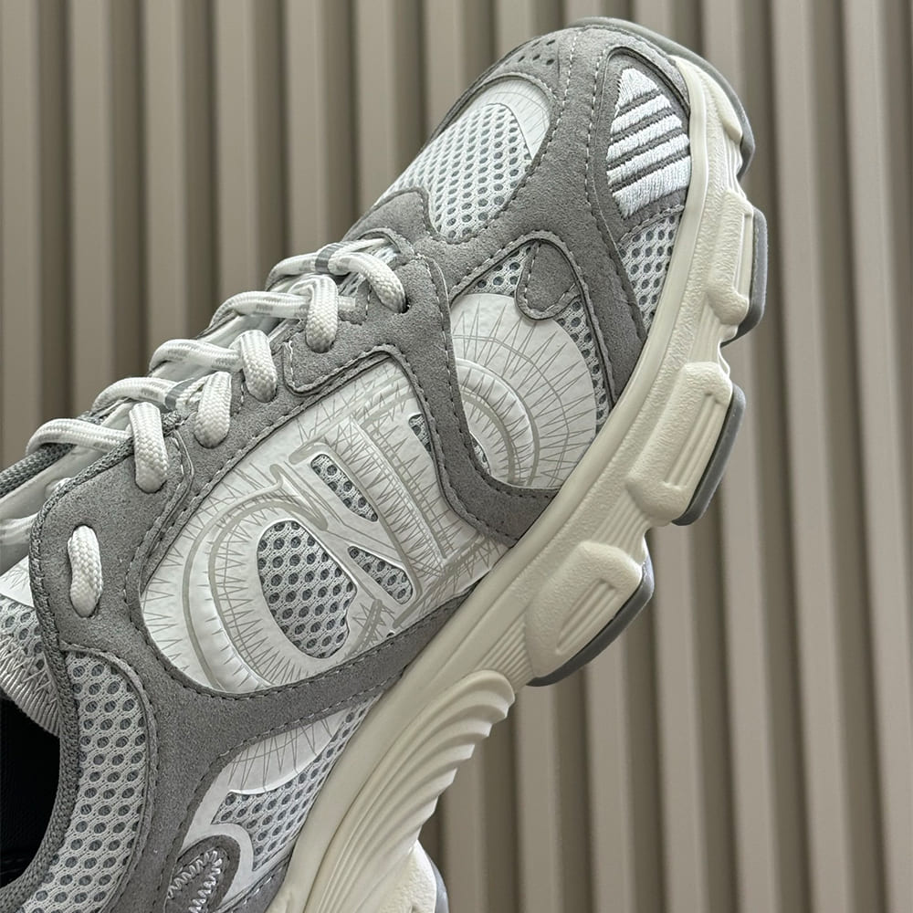 D10r Chrono Sneaker