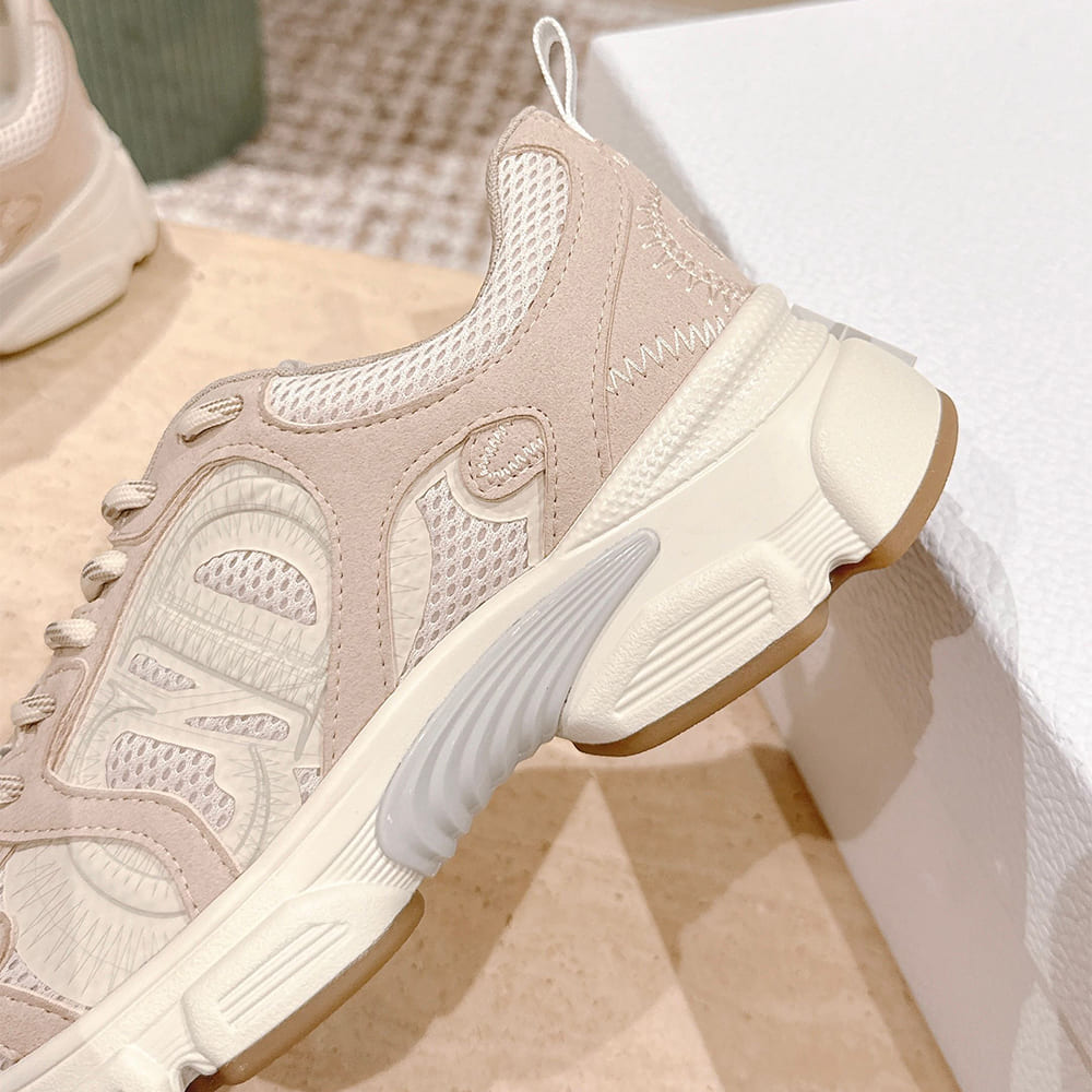 D10r Chrono Sneaker