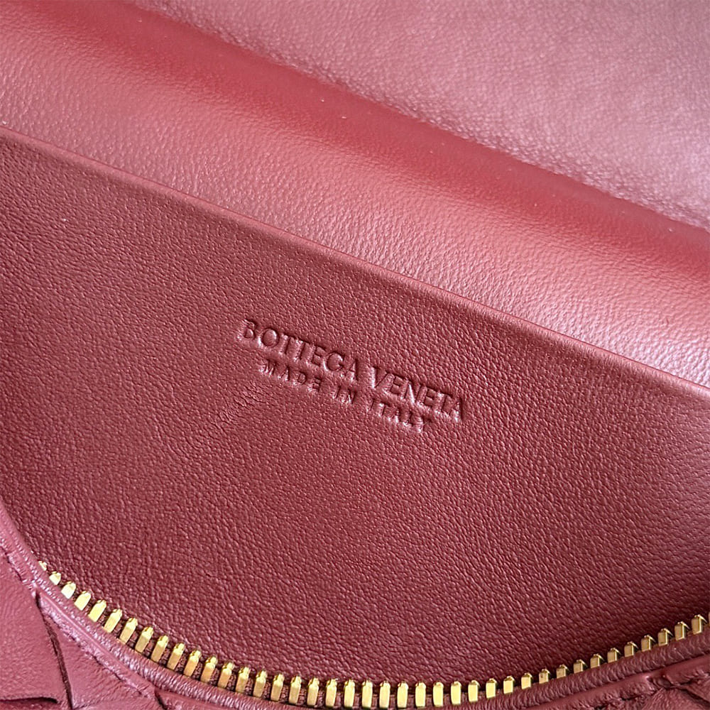 B0tt*ga Ven*ta Bang Bang Vanity Case(high-end grade)
