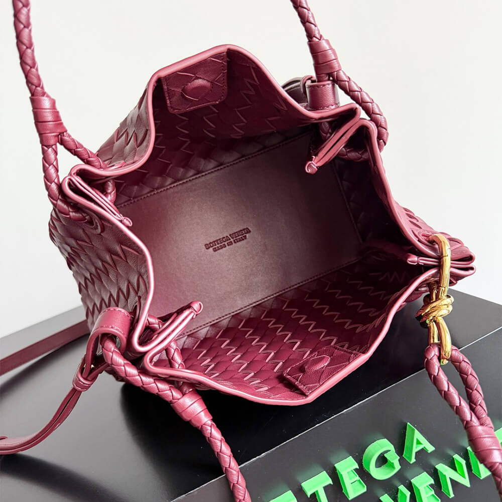 B0tt*ga Ven*ta Medium Parachute(HIGH-END GRADE)